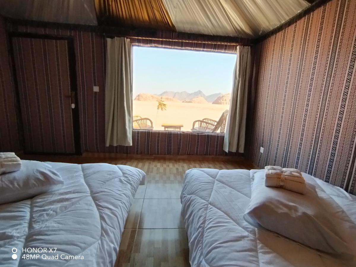 Caesar Desert Camp Wadi Rum Bagian luar foto