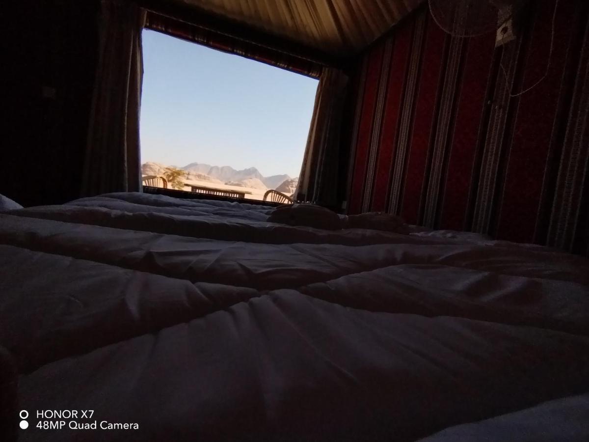 Caesar Desert Camp Wadi Rum Bagian luar foto