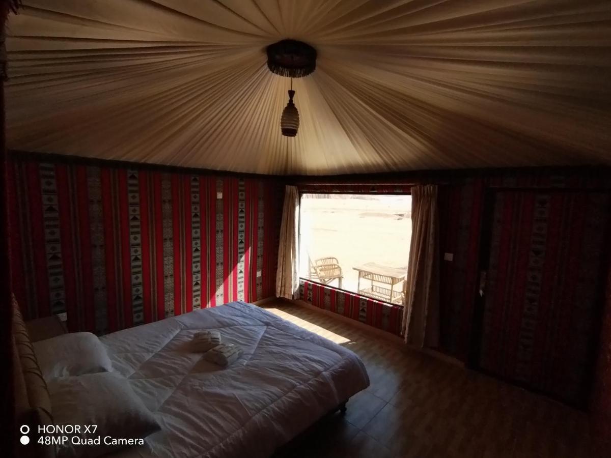 Caesar Desert Camp Wadi Rum Bagian luar foto