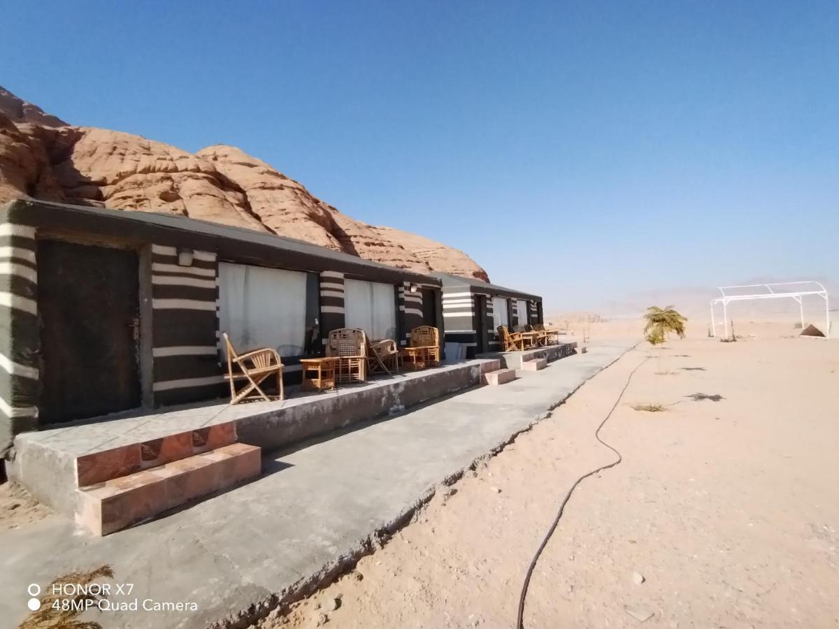 Caesar Desert Camp Wadi Rum Bagian luar foto