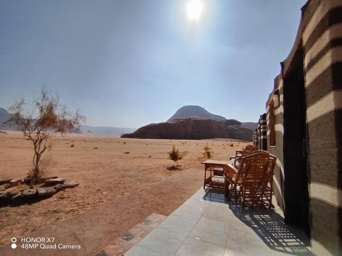 Caesar Desert Camp Wadi Rum Bagian luar foto