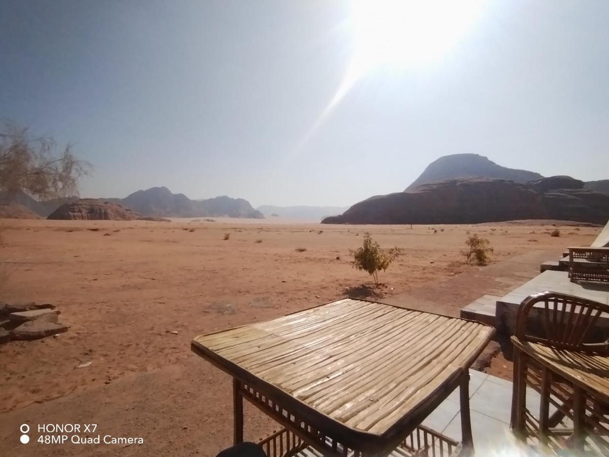 Caesar Desert Camp Wadi Rum Bagian luar foto