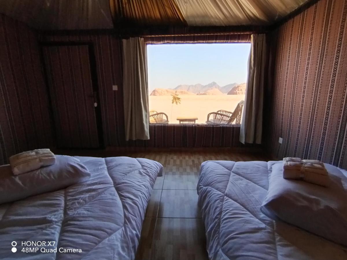 Caesar Desert Camp Wadi Rum Bagian luar foto